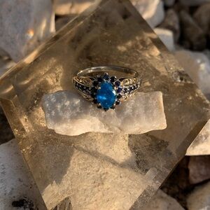 Malgache Neon Apatite & Kanchaburi Blue Sapphire Ring